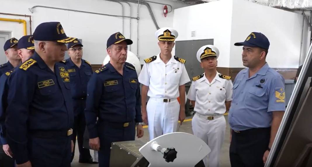 Genelkurmay Başkanı Gürak, deniz kuvvetleri unsurlarını denetledi - Resim: 23